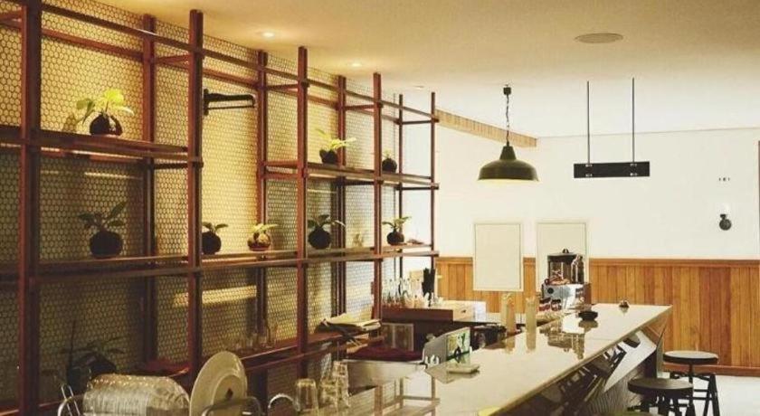 The House Tour Middletown Hotel Bandung Buitenkant foto